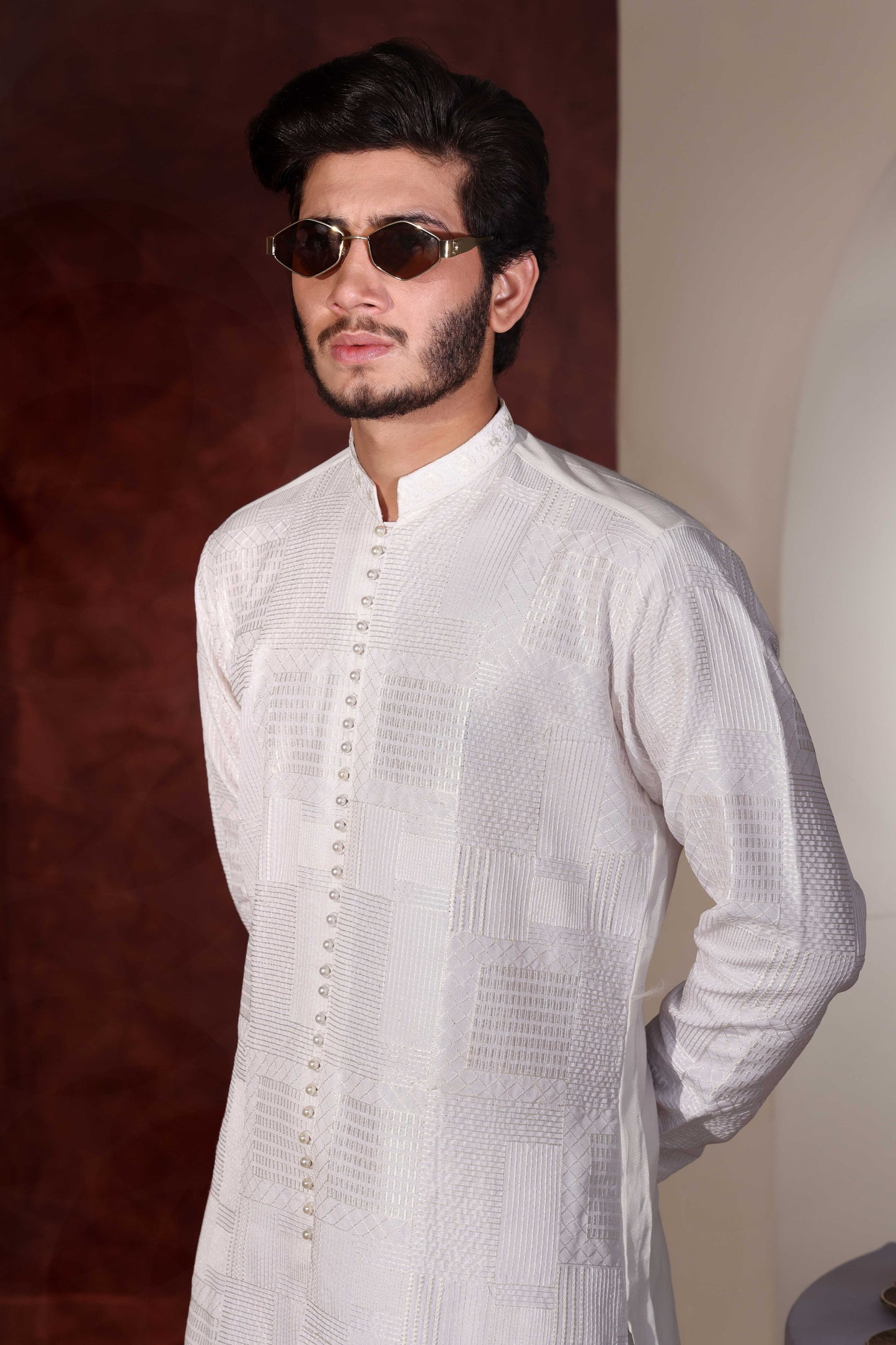 White Chikankari Lopp Button Kurta