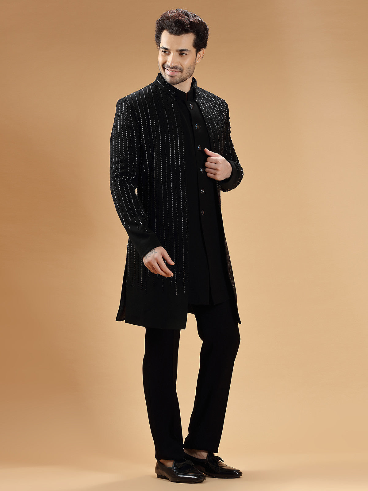 MC 542 Pakistani Sherwani - Mashal Couture