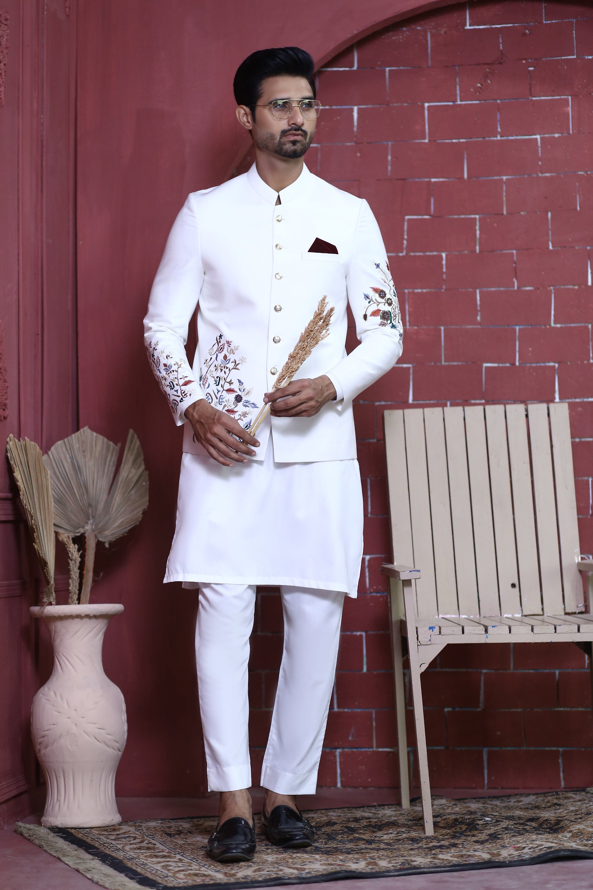 MC 154 Pakistani White Embroided Prince Coat - Mashal Couture